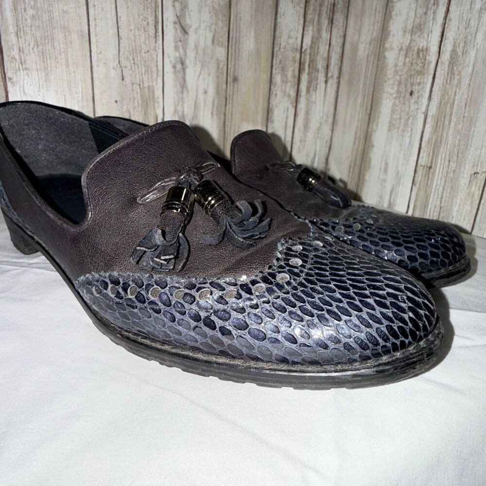 Stuart Weitzman Genuine Leather & Python Embossed… - image 1